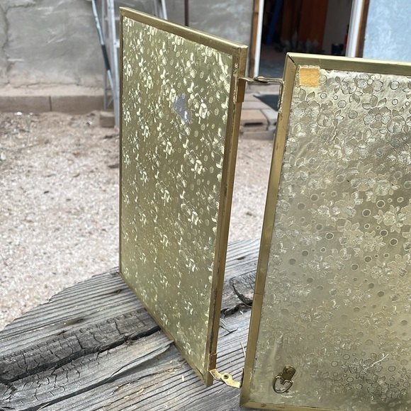 Vintage circa 1920 tri fold mirror 8x10 - Picture 4 of 9